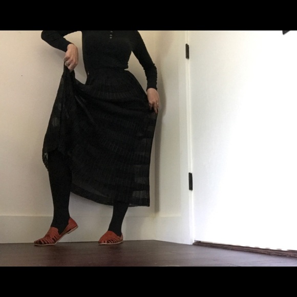 Forever 21 NWT Black Sheer/Square Print Maxi Skirt - Picture 6 of 11